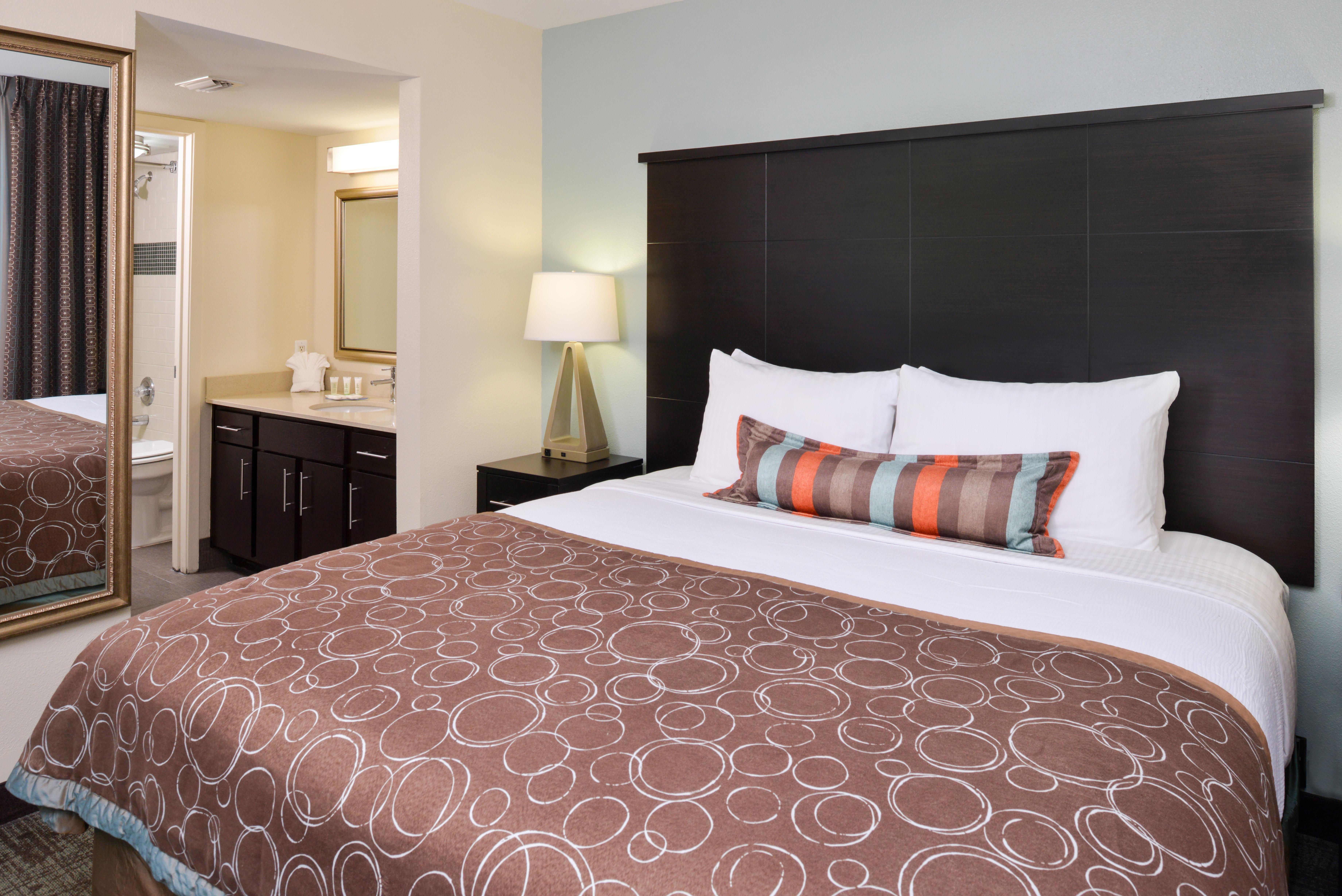 Staybridge Suites Dallas/Addison, An Ihg Hotel Экстерьер фото