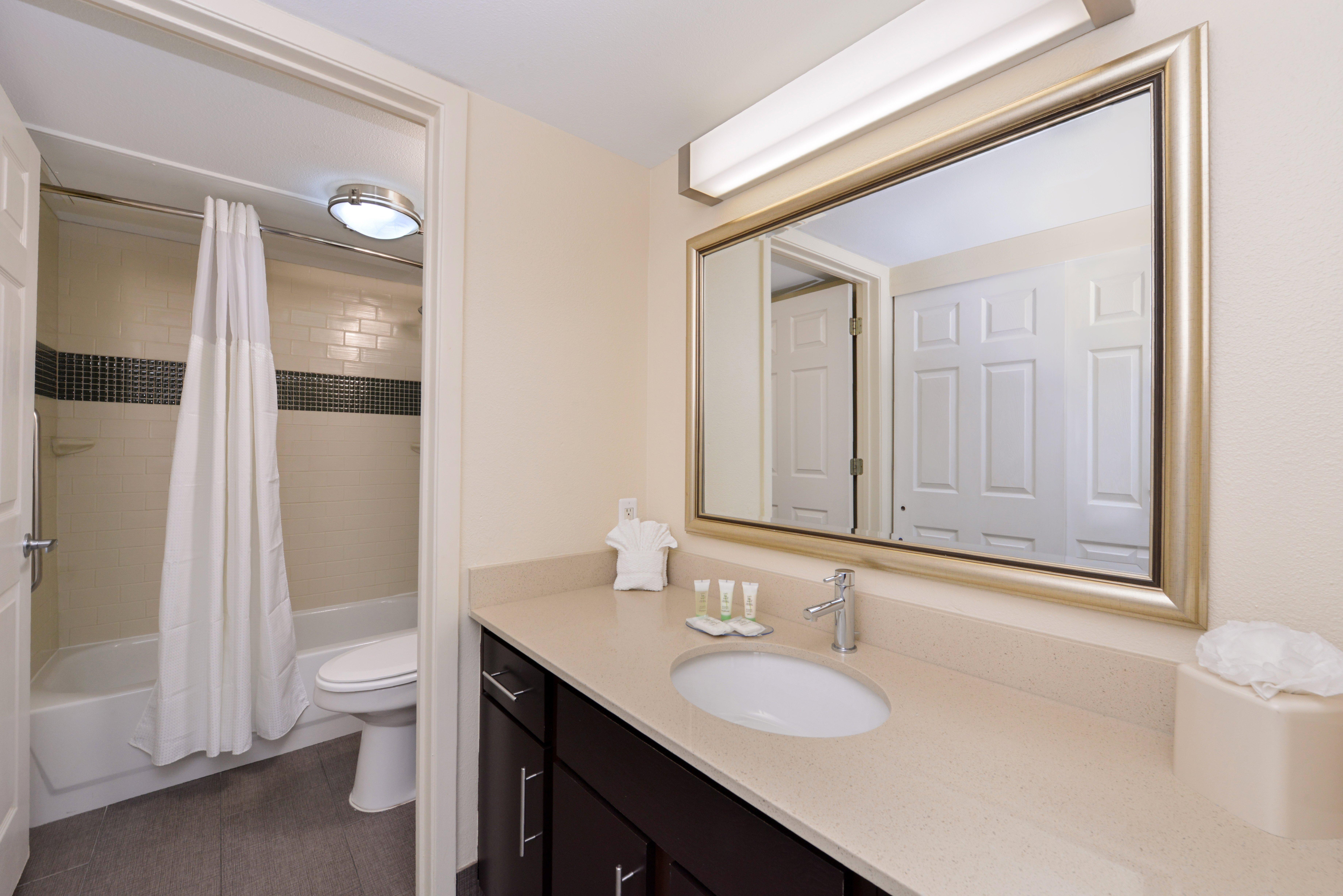Staybridge Suites Dallas/Addison, An Ihg Hotel Экстерьер фото