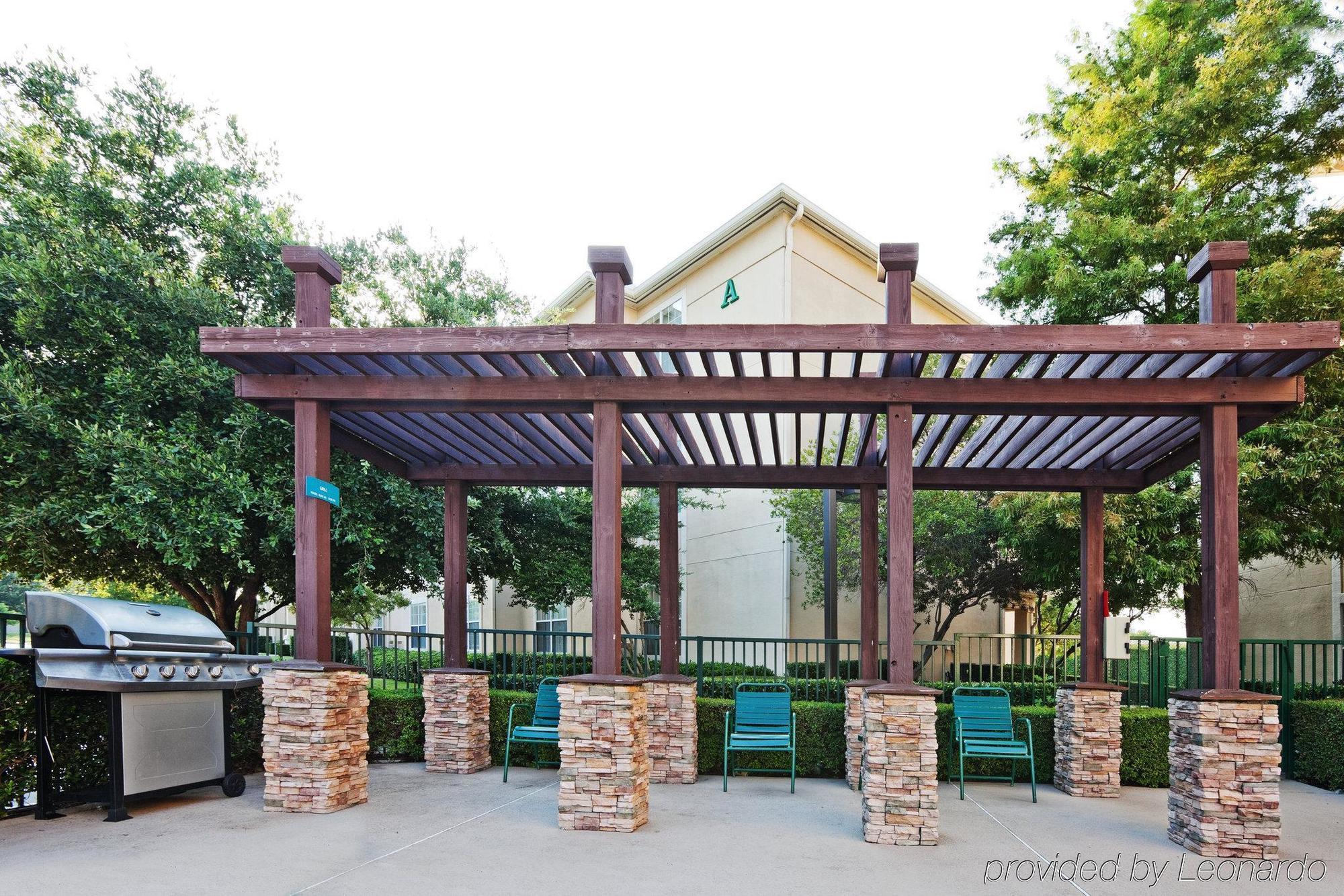 Staybridge Suites Dallas/Addison, An Ihg Hotel Экстерьер фото