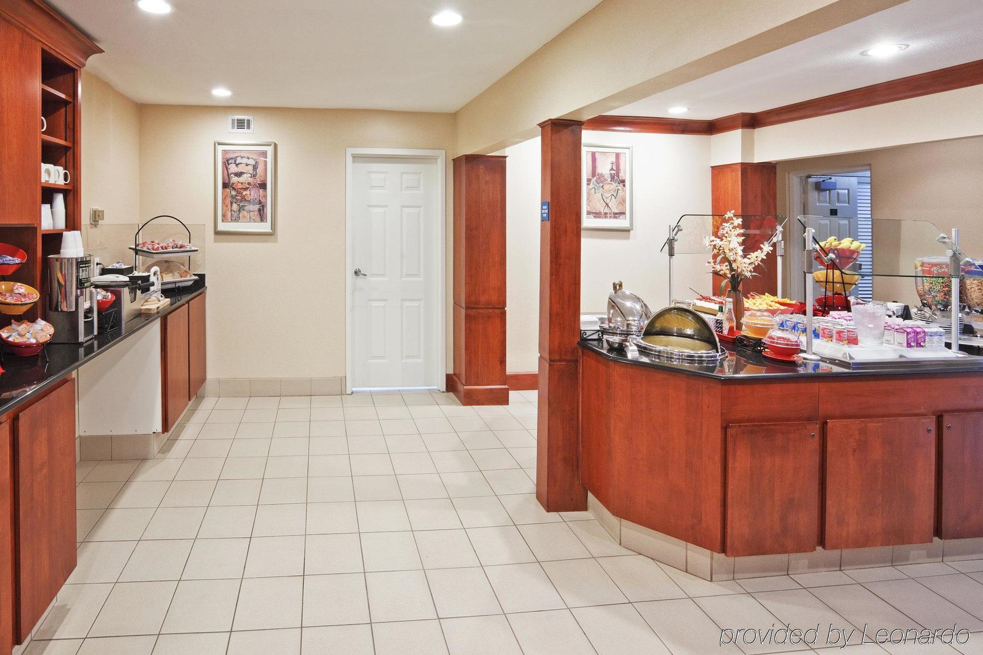 Staybridge Suites Dallas/Addison, An Ihg Hotel Экстерьер фото